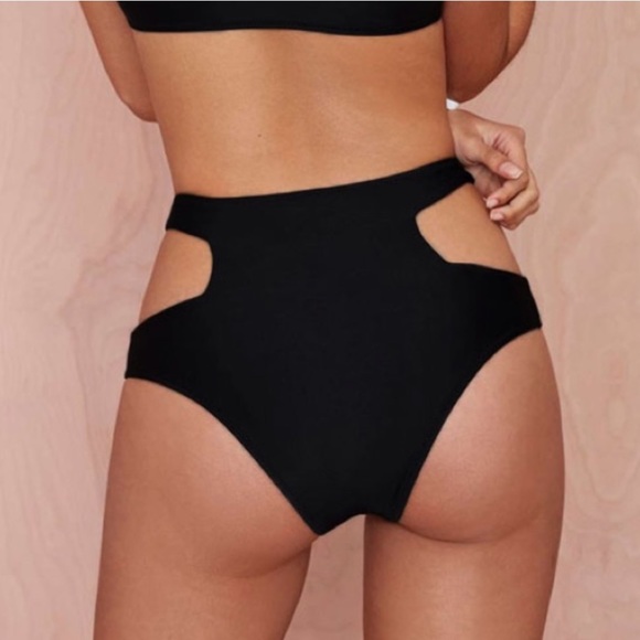 Nasty Gal Deep End Bikini Bottoms - Picture 4 of 5